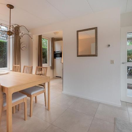 Bungalows - Bungalowpark Mooyeveld - Uniek Gelegen In De Duinen! エグモント・ビネン エクステリア 写真