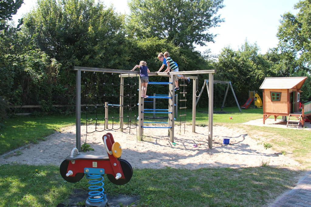 Bungalows - Bungalowpark Mooyeveld - Uniek Gelegen In De Duinen! エグモント・ビネン エクステリア 写真